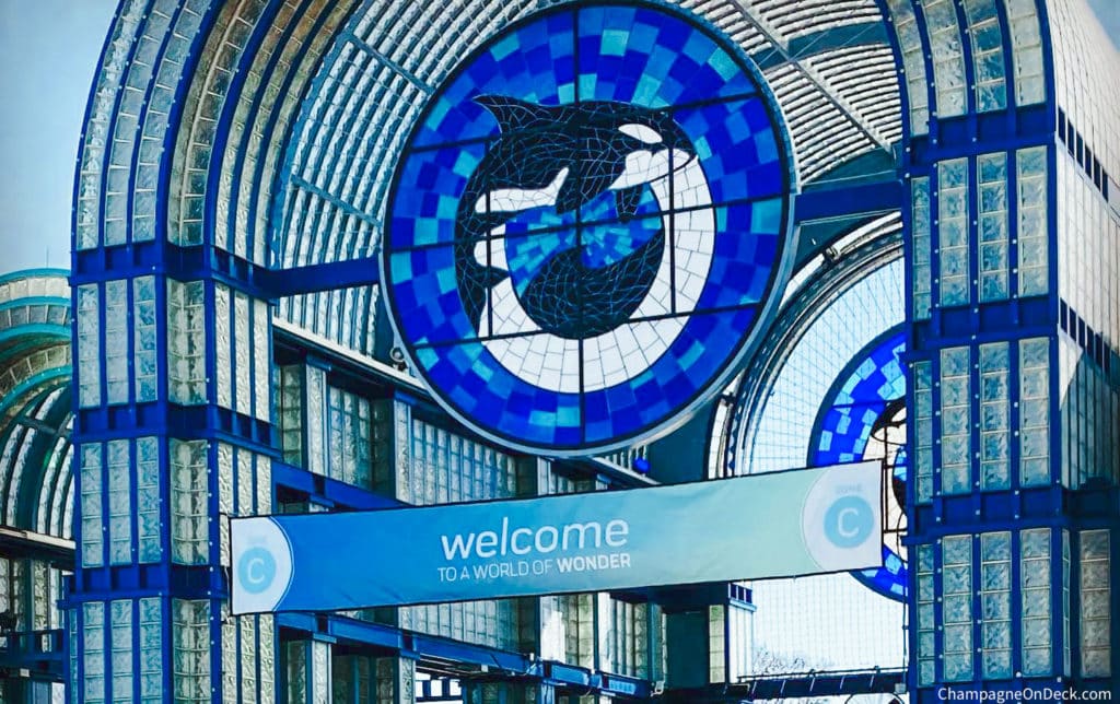 Sea World Entrance picture for the Kids activities in San Antonio post